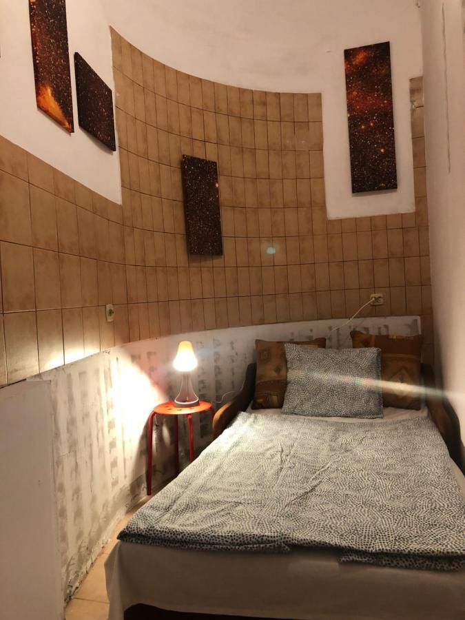 Апартаменти Pokoj 11F Краків Екстер'єр фото